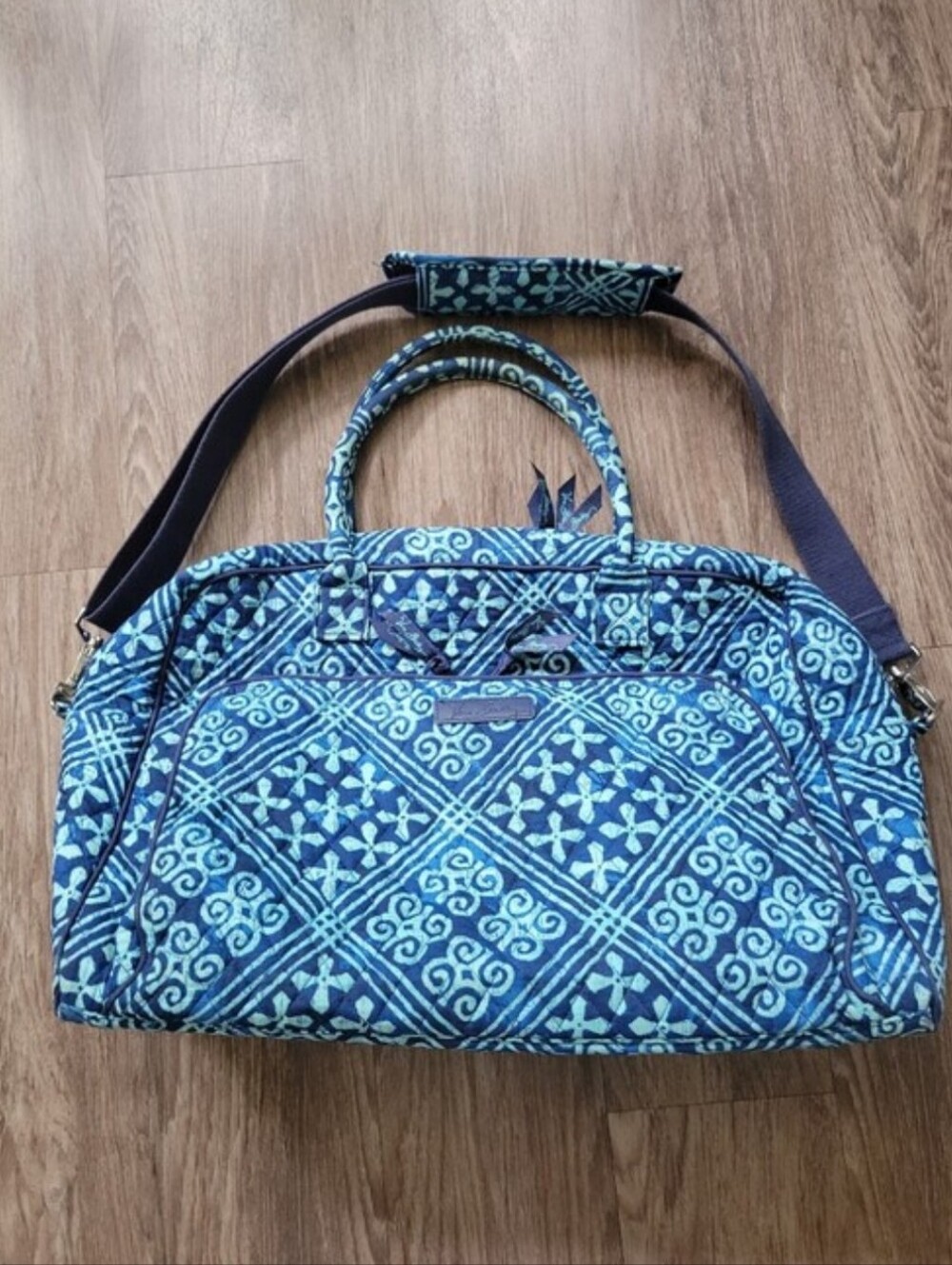 Vera Bradley Cuban Tiles Overnight Bag Duffel Tote Quilted Blue Retired Travel